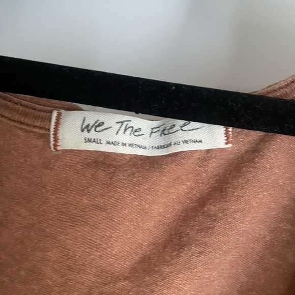 We The Free tank - Picture 3 of 3